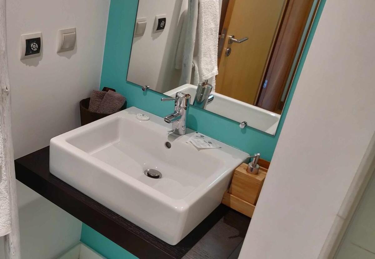 Condominio Zen Pearl-Luxury Com Piscina فونشال المظهر الخارجي الصورة